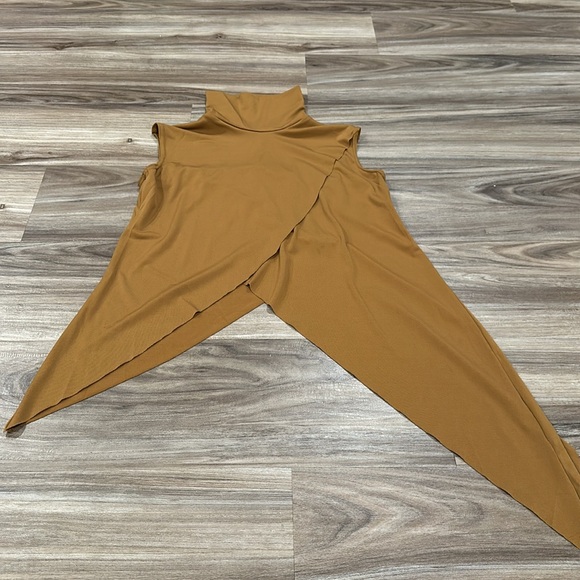 Weissman two piece contemporary costume size LC - Picture 4 of 6